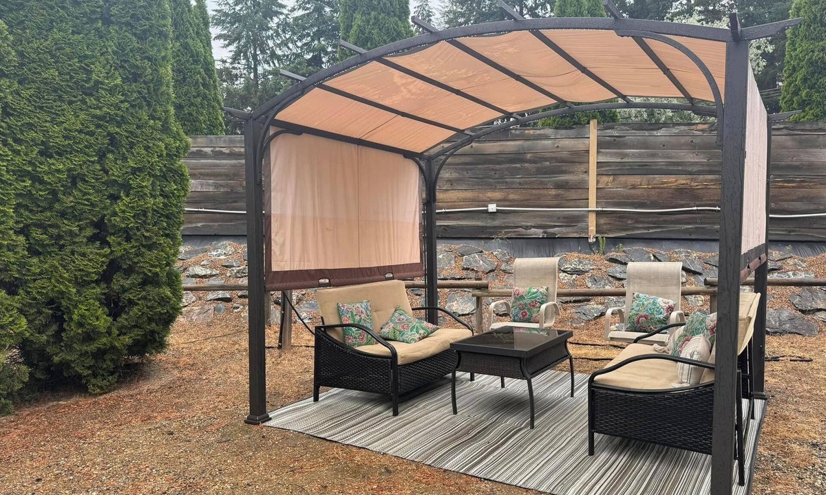 Blind Bay House | Family RV at Resort