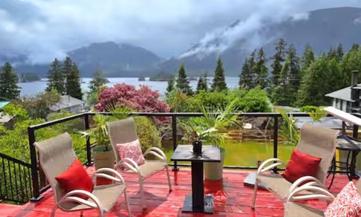 Port Alice House | Foggy Ocean View, Port Alice, Vancouver Island