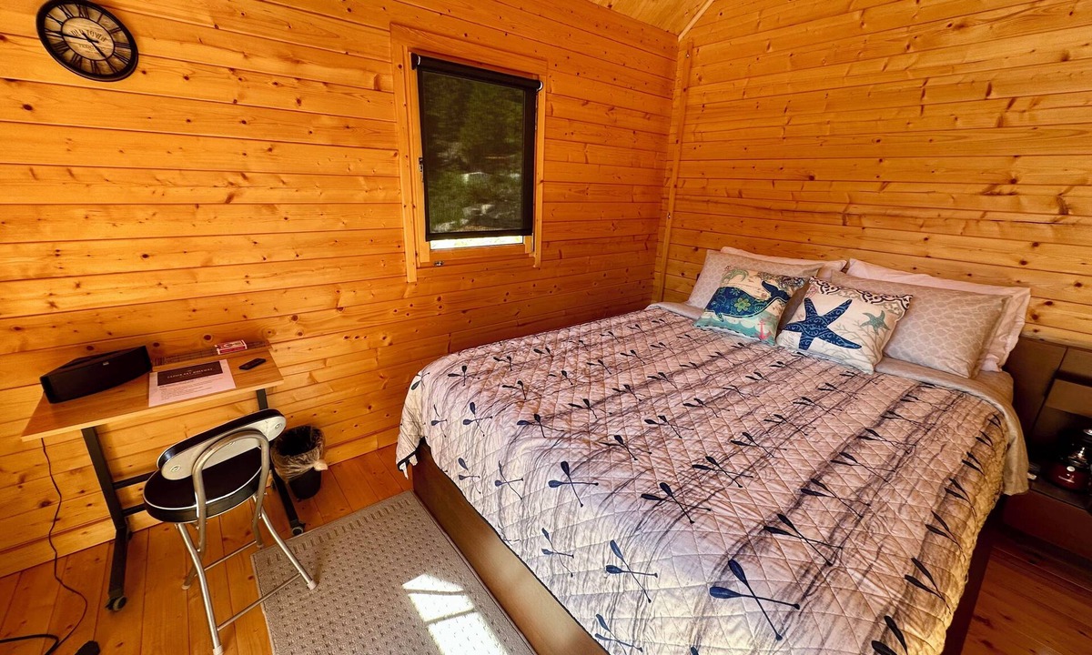 Garden Bay House | Garden Bay Hideaway Glamping - 2 Bunkie Cabins Site