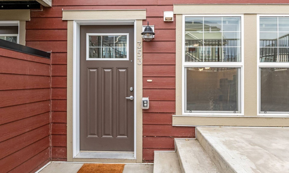 Cranston Apartment | GLOBALSTAY. New Apartments in Cranbrook Free street parking
