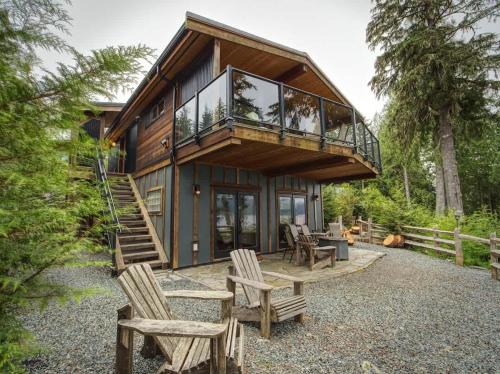Port Renfrew House | Going Coastal AB - Oceanfront - Pet Friendly
