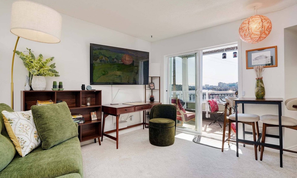 Burnside Apartment | Gorge Vista - beautiful views over the Gorge Waterway by Victoria Prime!