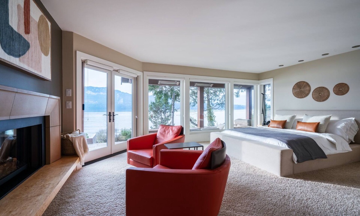 Saanichton Villa | Gorgeous waterfront paradise