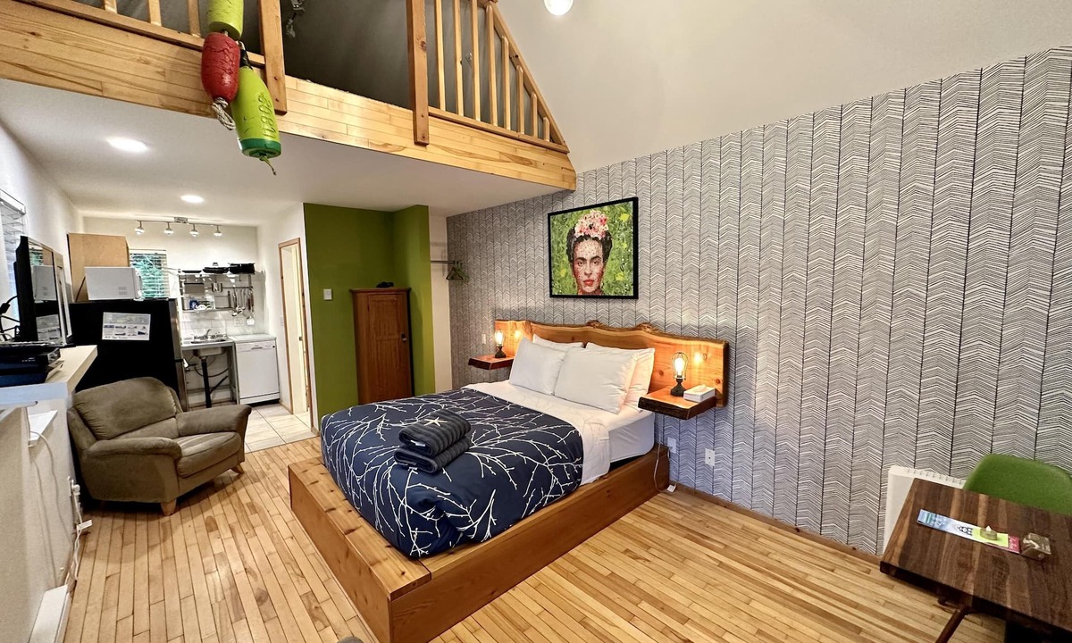 Ucluelet Cabin | Great cabin near trails and beaches - 13T