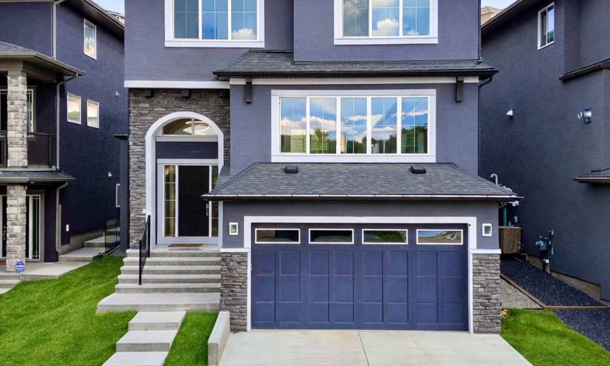 Sage Hill House | Group Getaway + Movie/Games Room + Free Garage