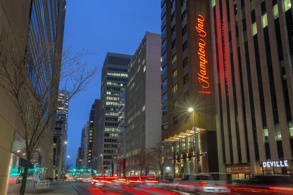 Downtown Calgary Hotel | Hampton Inn By Hilton Calgary Downtown
