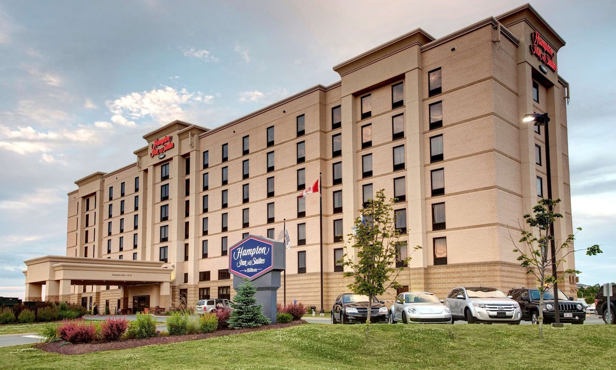 Dartmouth Hotel | Hampton Inn & Suites by Hilton Halifax - Dartmouth