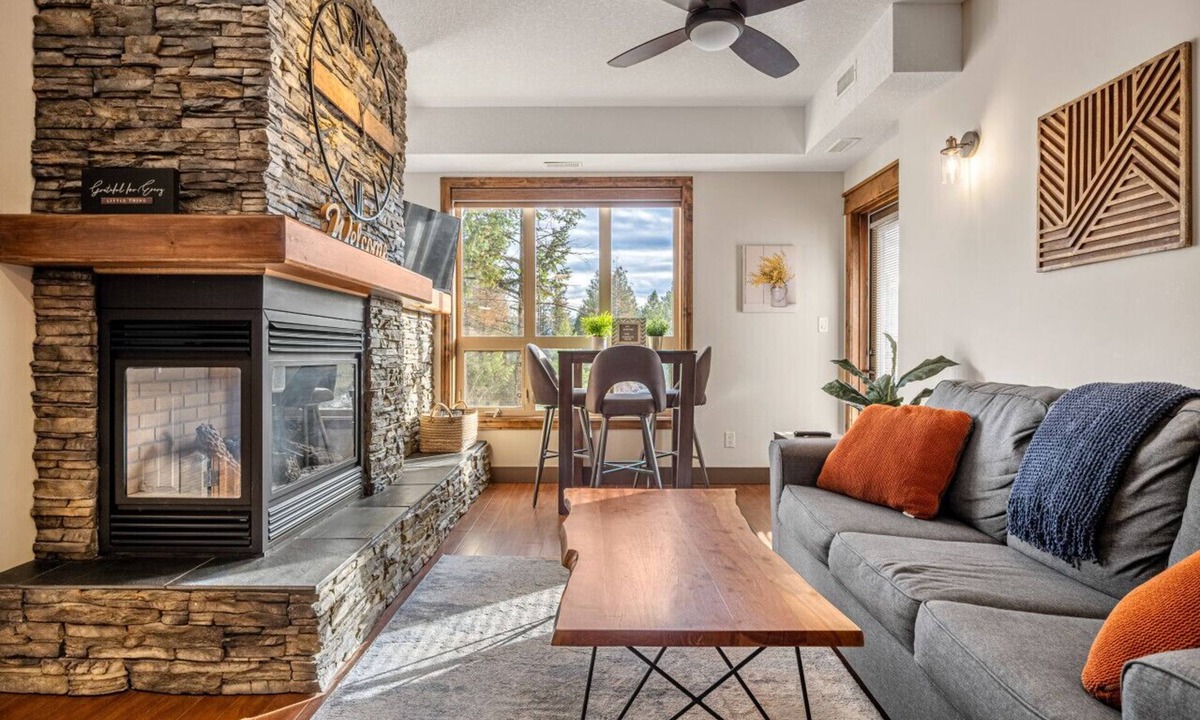 Radium Hot Springs Apartment | Heavenly Mountain Hideaway | Pool | Hot Tub