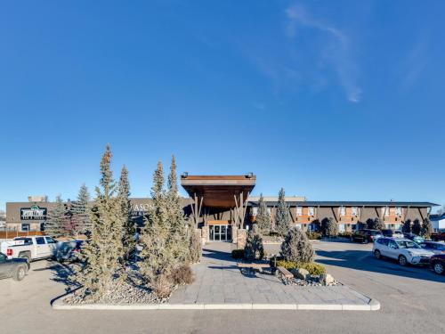 High River Hotel | Heritage Inn Hotel & Convention Centre - High River