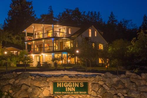 Brew Bay Apartment | Higgin's Inn