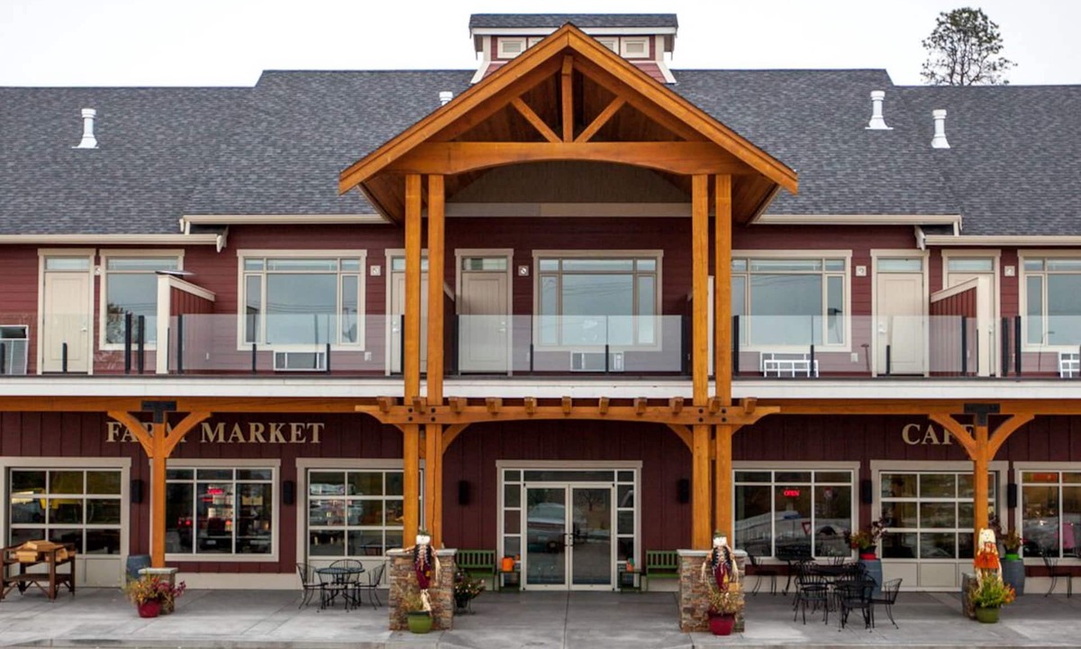 Toovey Heights Bed & Breakfast | Hillcrest Farm Market B&B