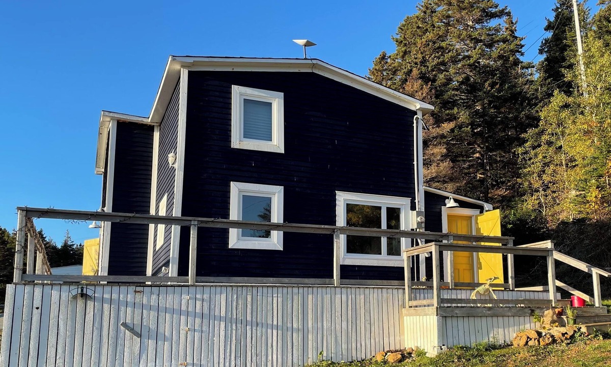 Salt Harbour House | Home From Home On The Ocean With Sauna Near Twillingate