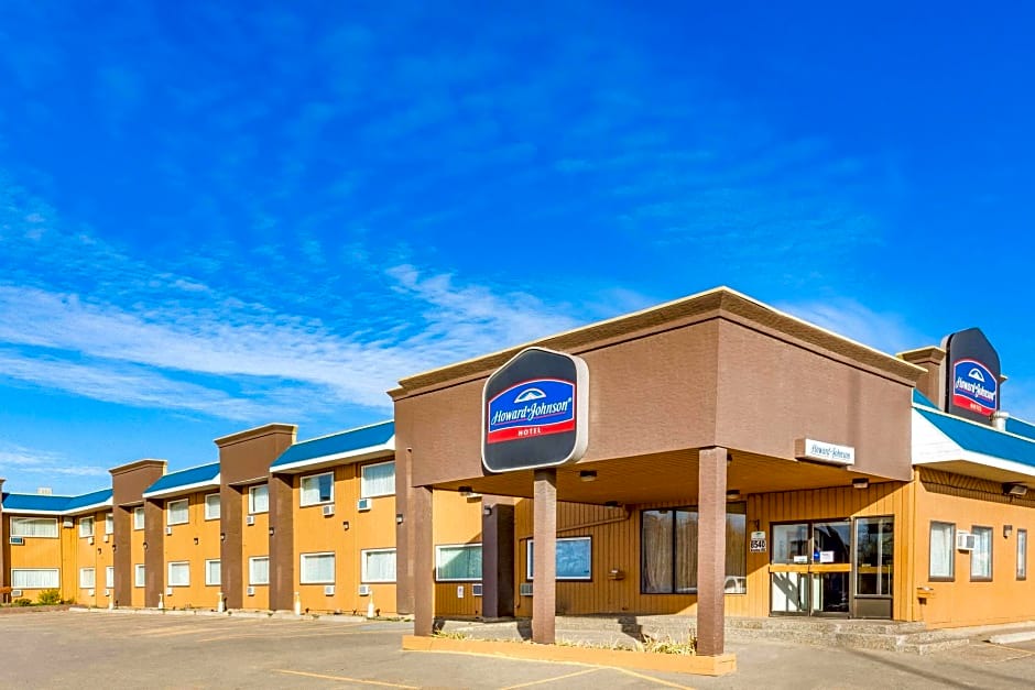 Fort St. John Hotel | Howard Johnson by Wyndham Fort St. John