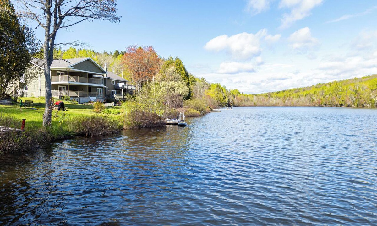 Mont-Carmel Condo | Kamouraska, Lac et nature