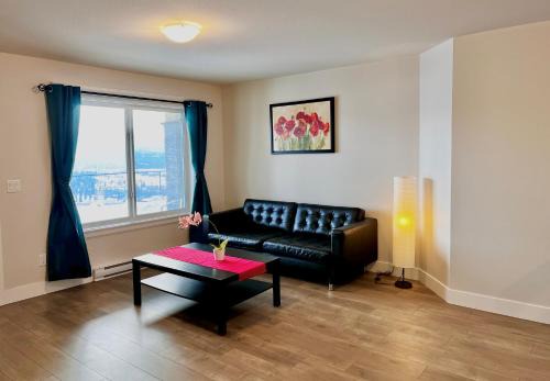 Toovey Heights Apartment | Kelowna new lake view 2bedrooms close BIG WHITE