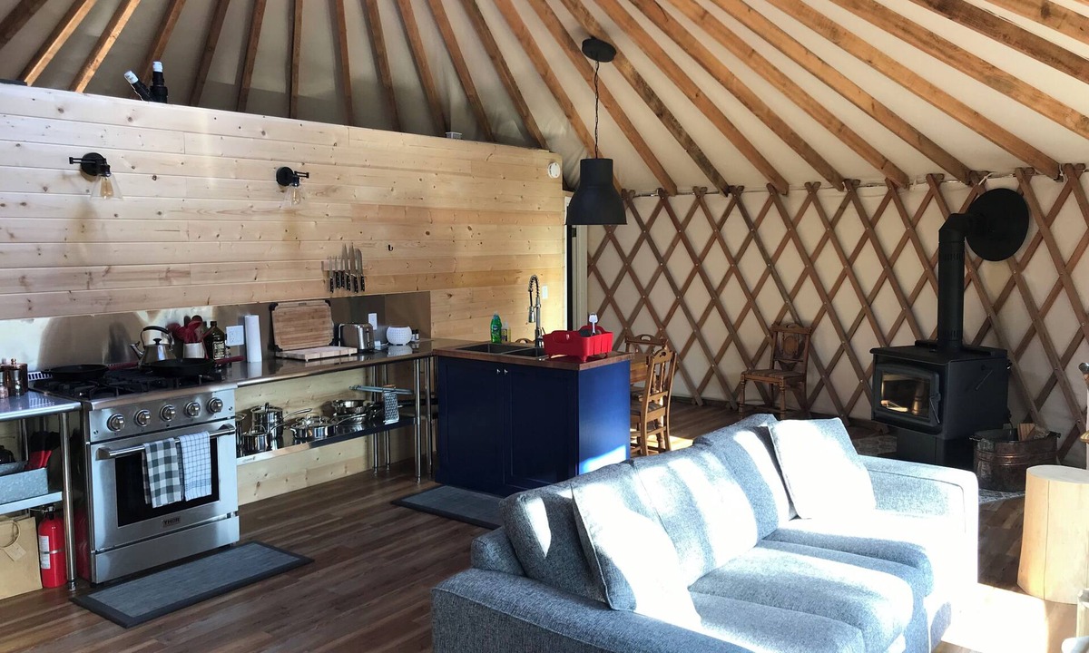 Golden Cabin | Kicking Horse Luxury Yurt with Hot Tub & Epic Views