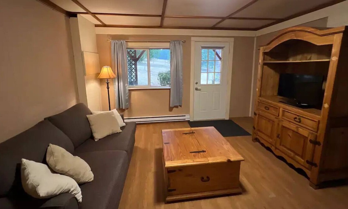 Cranbrook Cottage | Kootenay Cottage