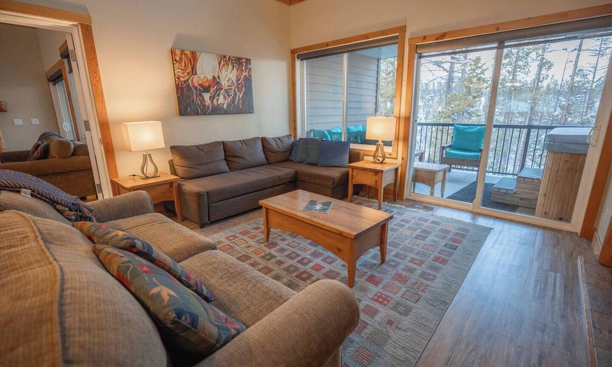 East Kootenay Condo | KR410 by Simply Kimberley | Ski-In/Out + Private Hot Tub