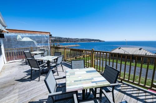 La Malbaie Hostel | La Secousse