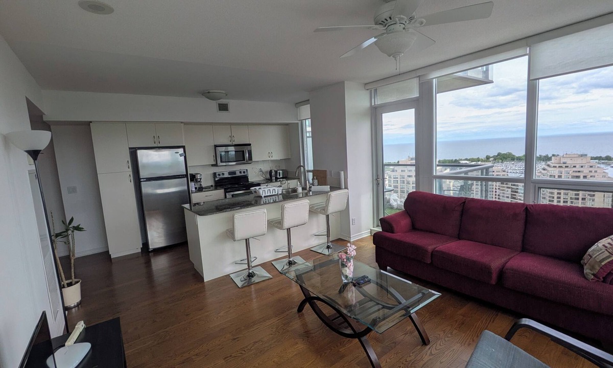 Mimico Condo | Lake view 2 Bedroom Luxury Condo