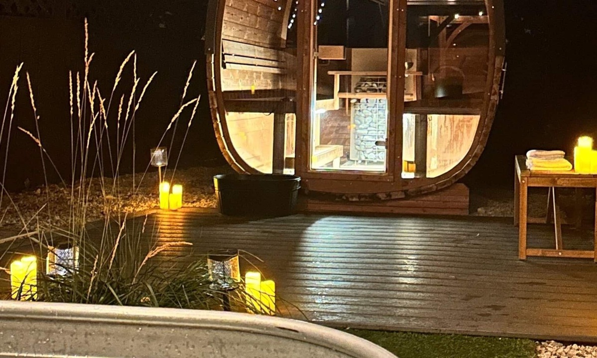 Okanagan-Similkameen Hotel | Lakeside Villa & Nordic Spa