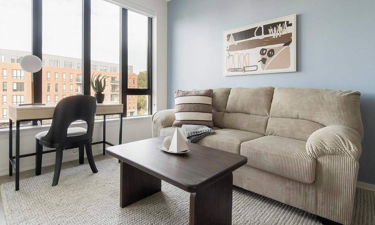 Durham Apartment | Landing | Stunning 1BD, Pool, Gym