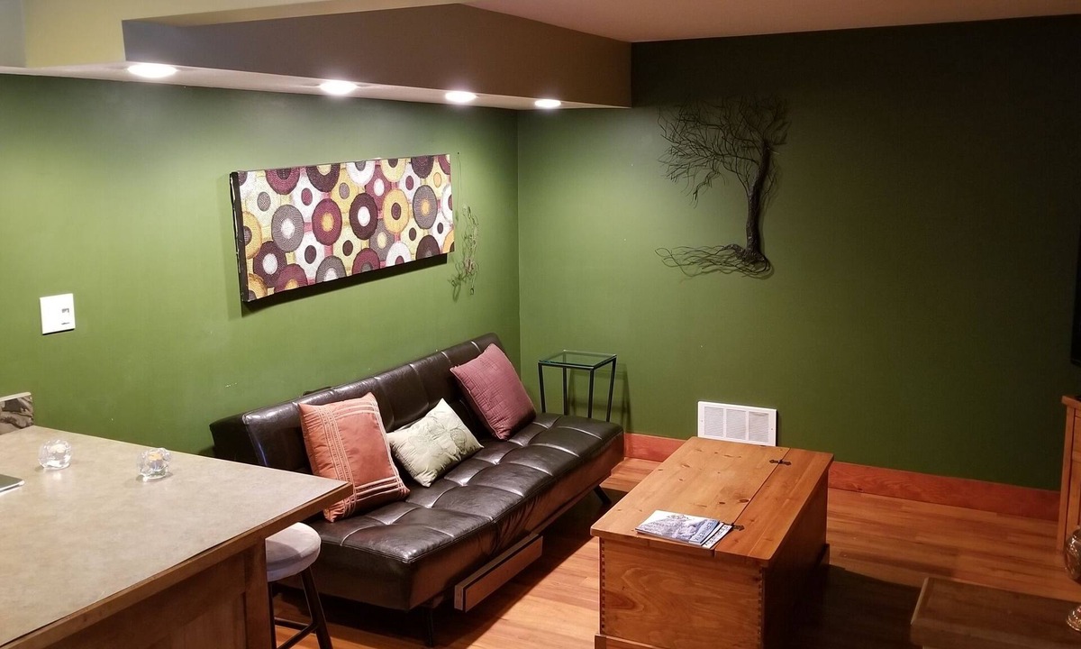 Fernie Apartment | Large Base Suite-Private Entrance & Patio- XL Yard