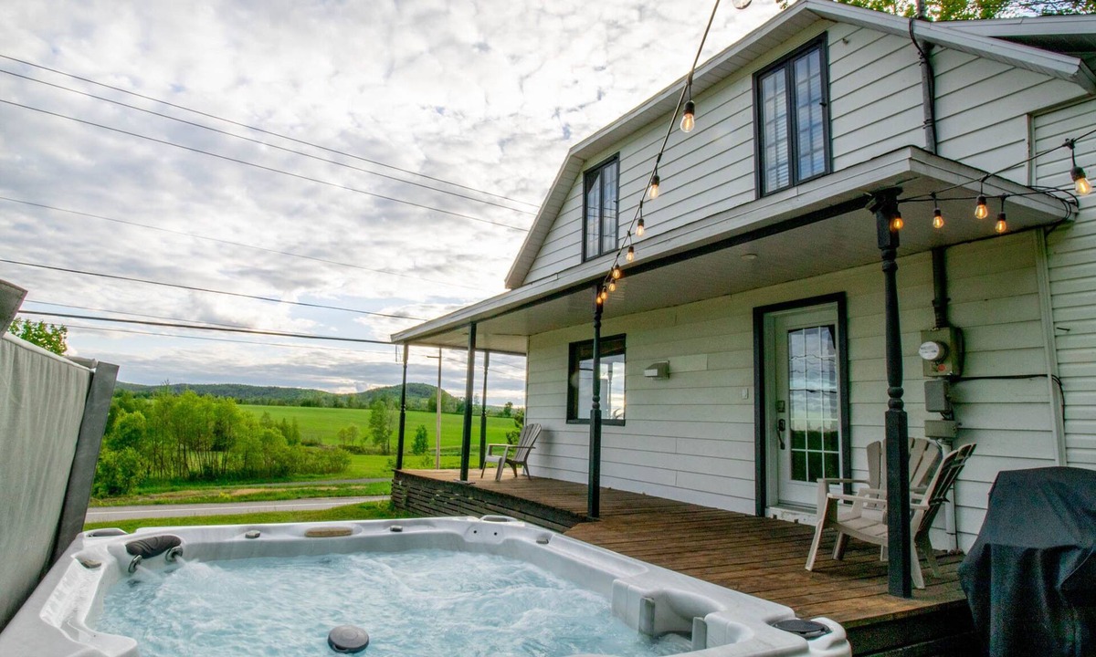 Saint-Leonard-de-Portneuf House | Les Chalets Tourisma - La Campagnarde