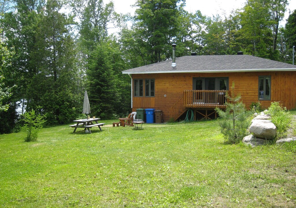 Chertsey Ski Chalet | Les Chalets du Lac Grenier - Chalet Pierre