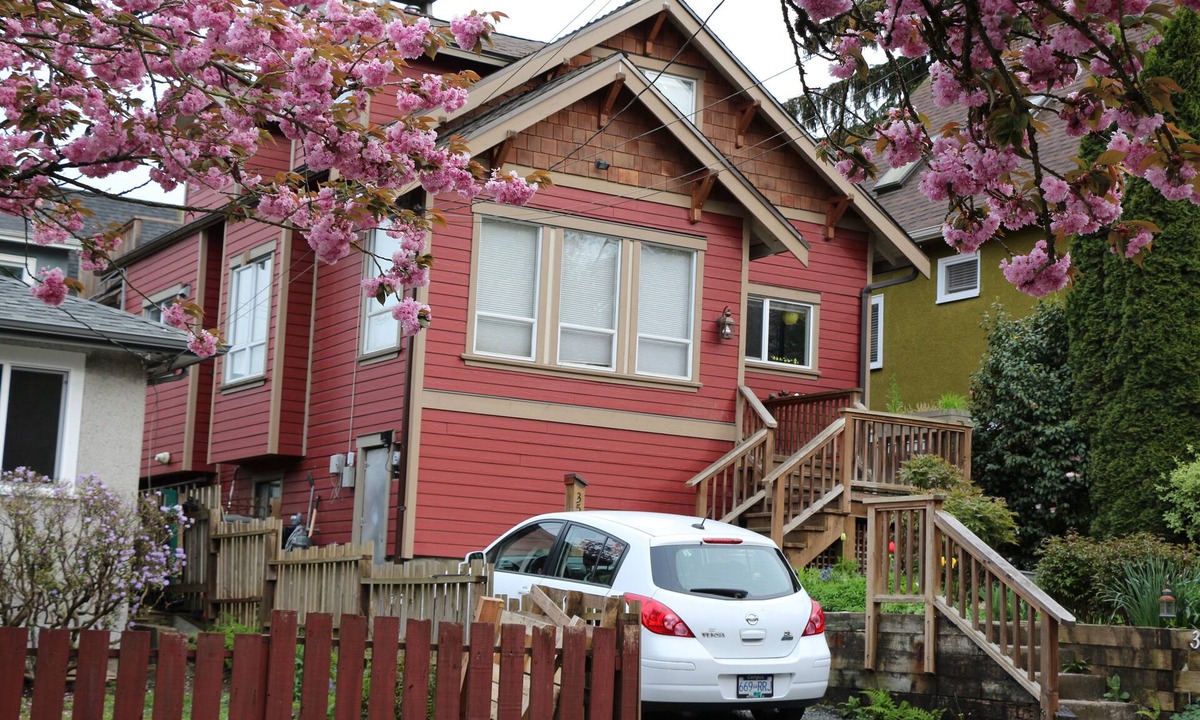 East Side House | Lovely Home, Amazing Locale