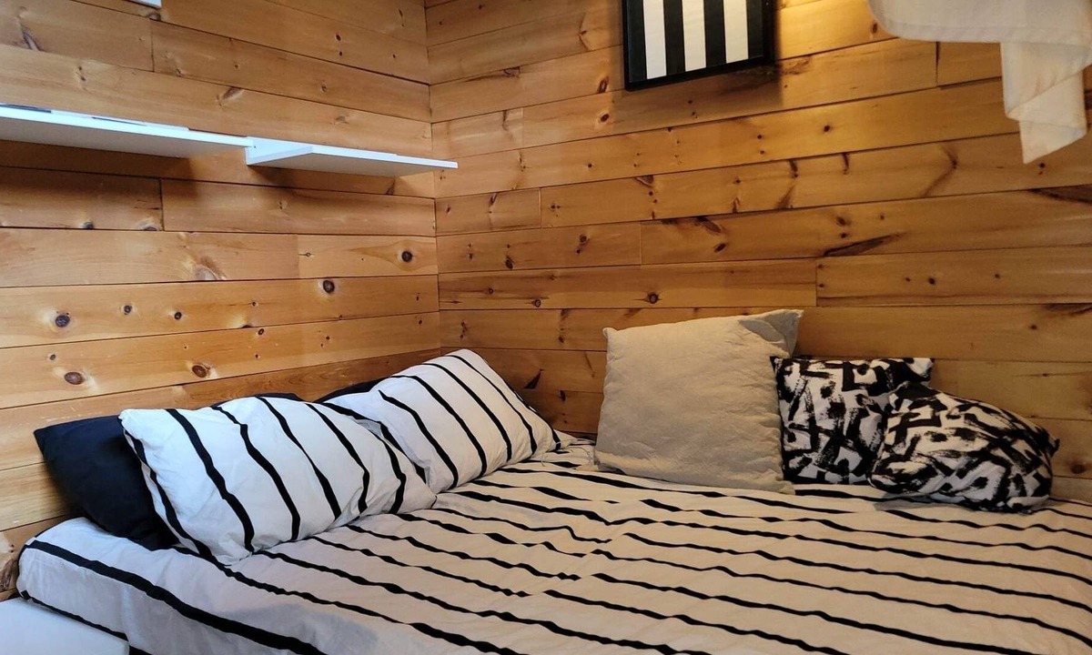 Saint-Sauveur House | Lovely Studio in Chalet Saint-Sauveur