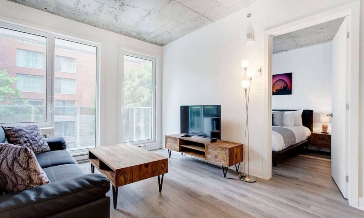 Shaughnessy Village Apartment | Luxe 1BR Apt with Balcony, Near Place des Arts