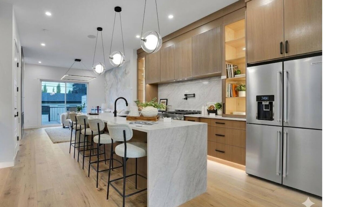 Killarney House | Luxury 6BR/5.5BA w/2 Private Suites-Back Yard/AC