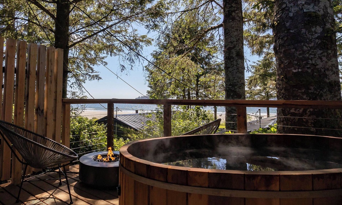 Tofino Resort | Mackenzie Beach Resort