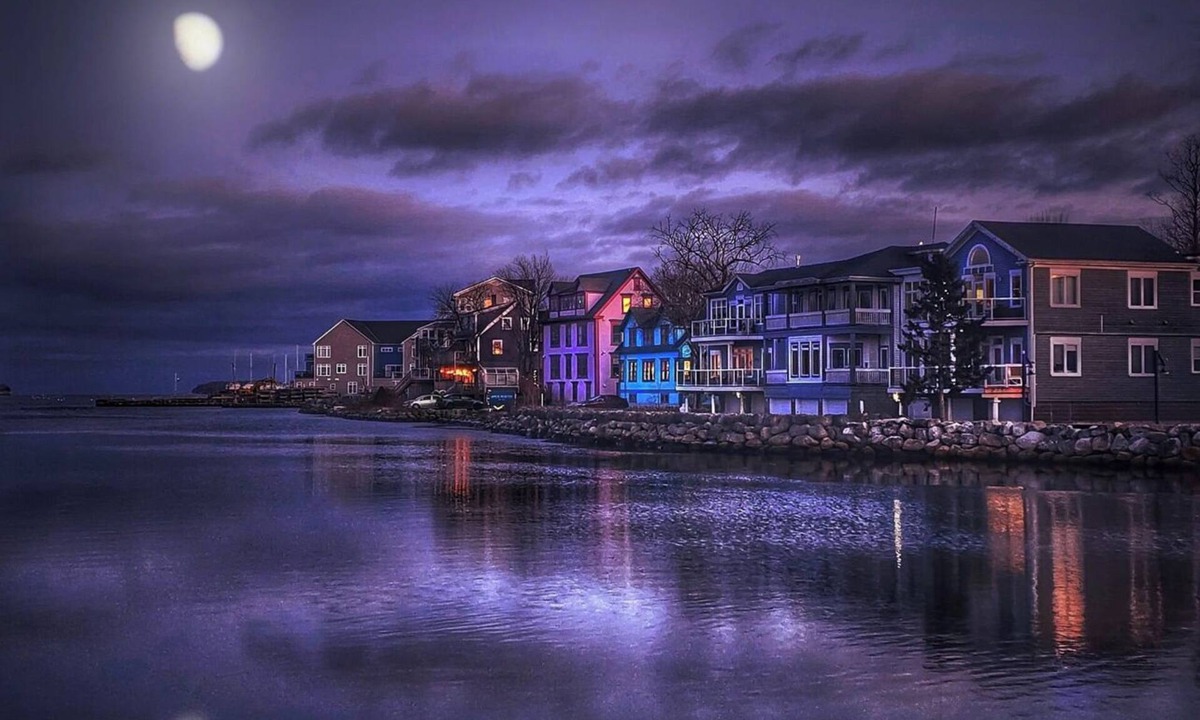 Mahone Bay House | Magnolia Inn