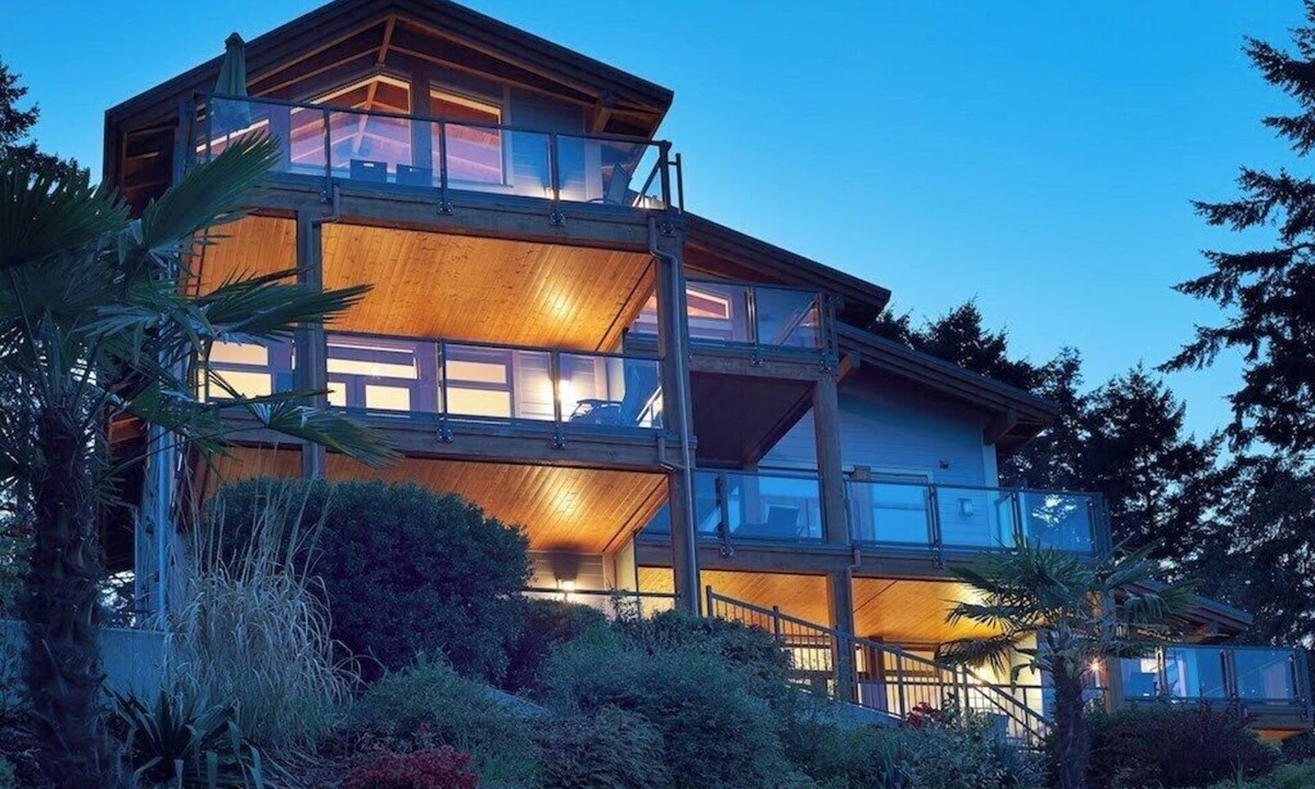 Ganges Apartment | Mariner's Loft