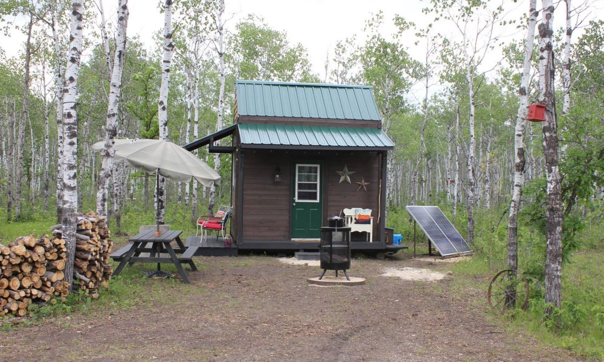 Gimli Cabin | Micro-cabin nestled in secluded forest