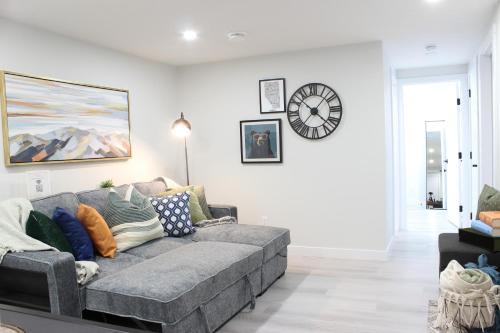Calgary Apartment | Modern One Bedroom Suite in Calgary