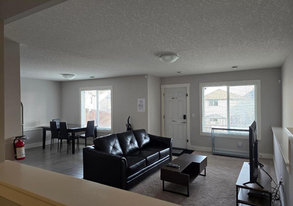 Sage Hill Apartment | Modern Walkout Suite Private Entrance Self Checkin