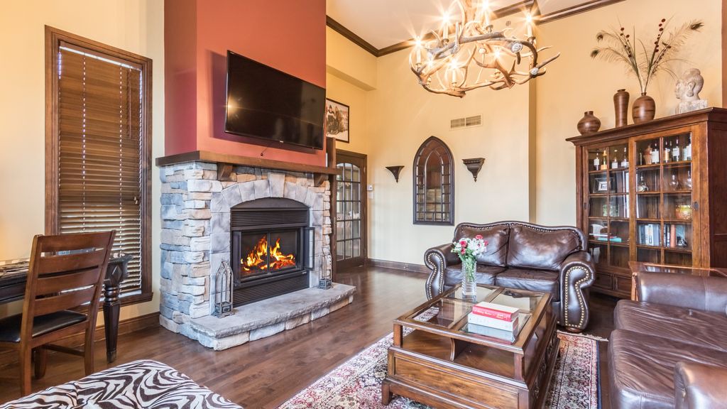 Mont-Tremblant Pedestrian Village Apartment | Mont-Tremblant - Bondurant | 95-15
