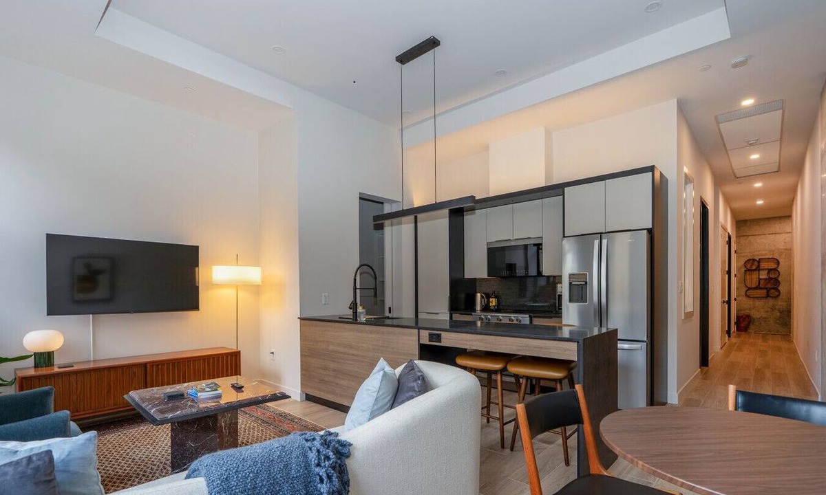 Downtown Halifax Apartment | *NEW Luxury 2B/1B Downtown Halifax
