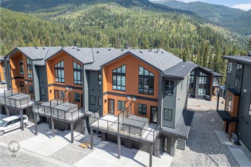 Panorama Apartment | Nordix Townhomes by StayIn