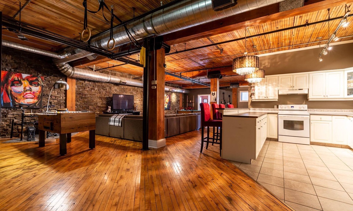 Regina Condo | NYC Style Loft in Downtown Regina