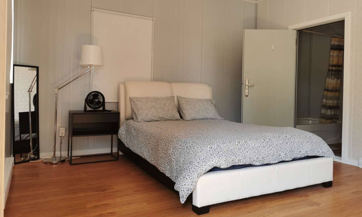 Sliammon Cottage | Ocean Breeze Bliss Cottage