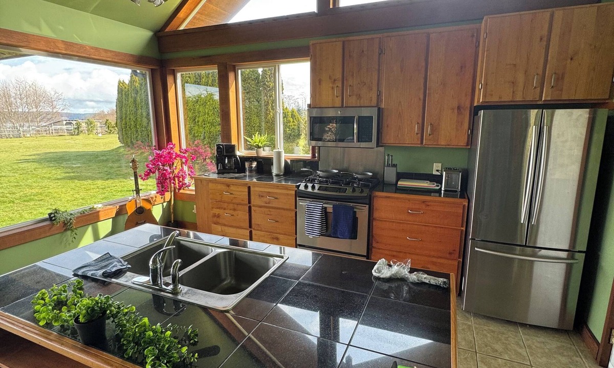 Port McNeill Cabin | Ocean View Retreat 1006 Jekyll on 2 Private Acres in Port McNeill