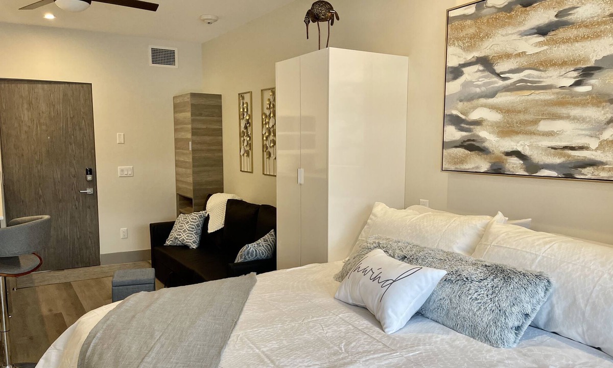 Vernon Condo | Okanagan Condo Close to Wineries, Beaches and the lake!
