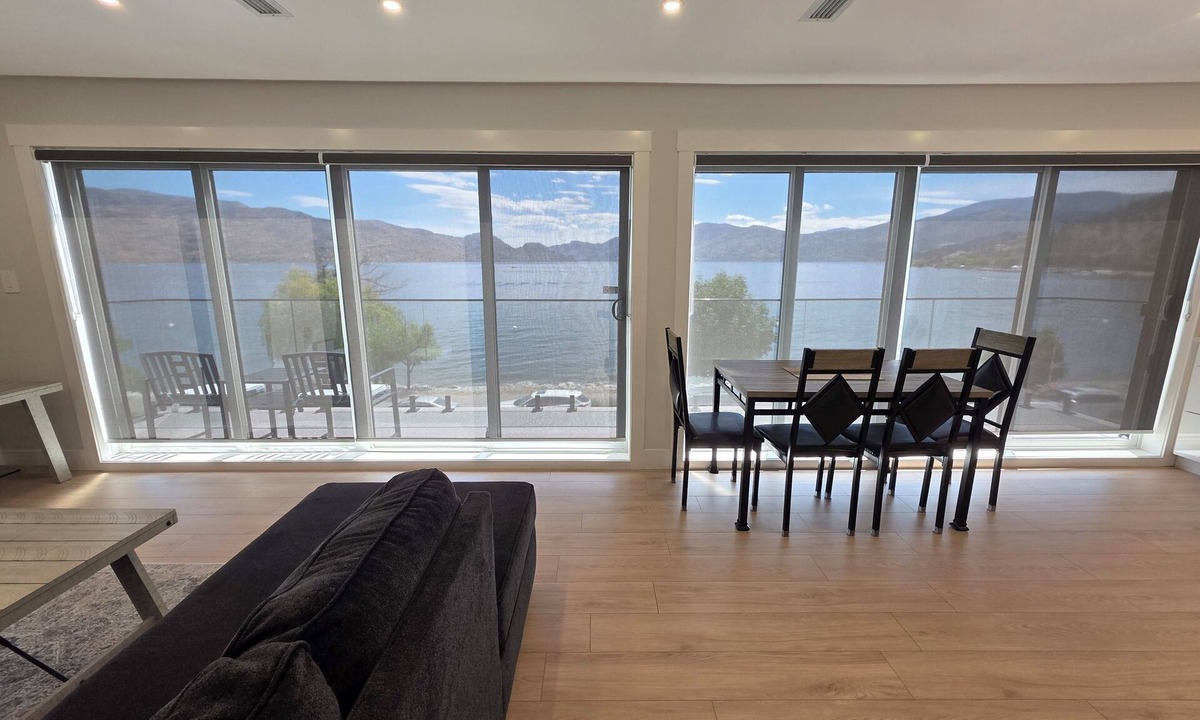 Central Okanagan Apartment | Okanagan Lake Luxury Suite with Kitchen Accommodations across the Lake