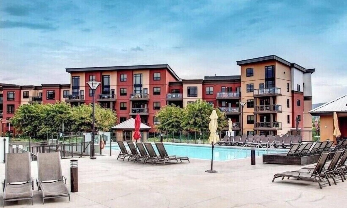 South Pandosy Condo | Okanagan Vacation Station