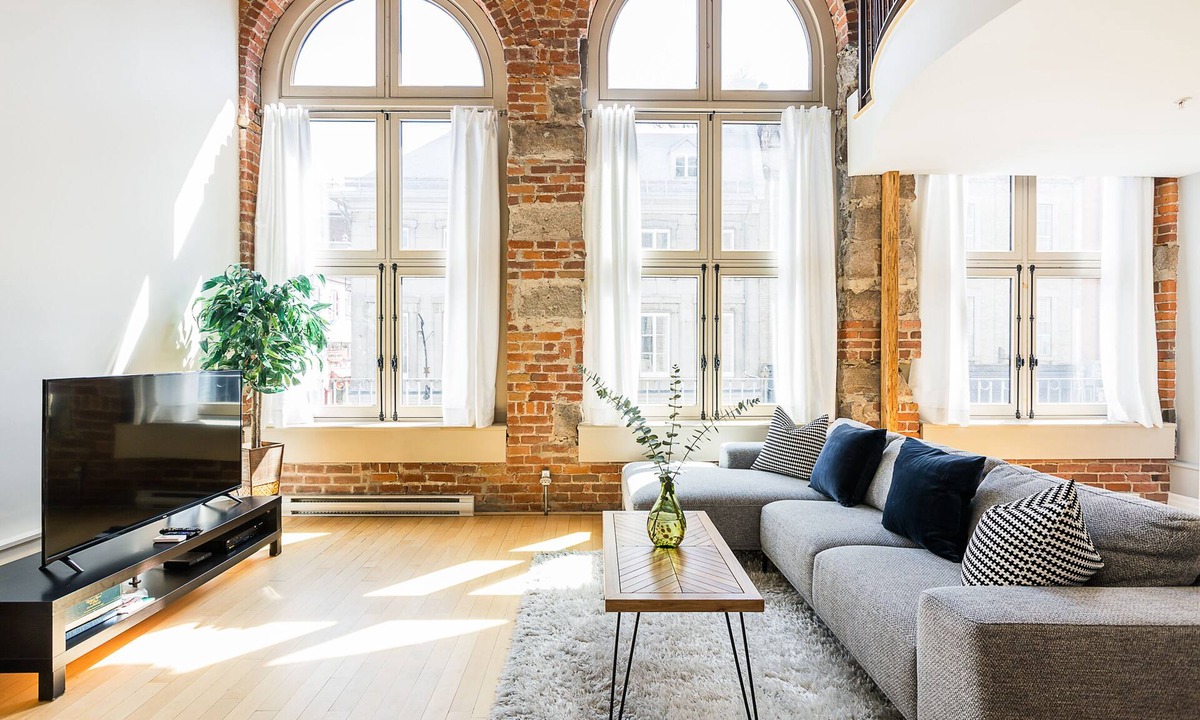 Vieux-Quebec-Cap-Blanc-colline Parlementaire Condo | Old Quebec typical loft for 6 people