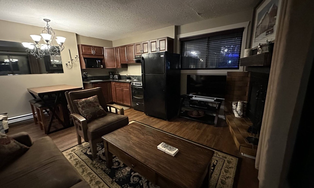 Big White Ski Resort Condo | One bedroom within 2 minute walk to Main Village.